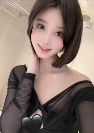 鳳凰苑 新人：ももちゃん