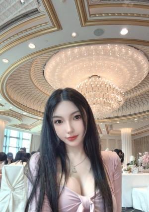 チャイナ娘 アクア