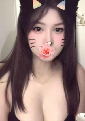 悠楽 YUURAKU なな