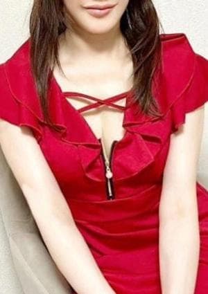 nicole curare（ニコルクラーレ） 藤本いちか