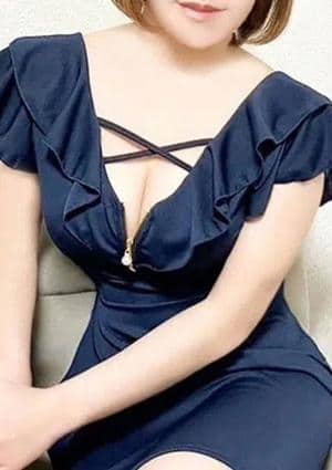 nicole curare（ニコルクラーレ） 深田えり