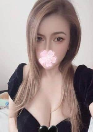 麗人 まゆちゃん