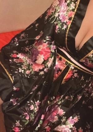 百花繚乱 四条 雫