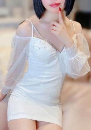 Aroma White 桃梨　みう