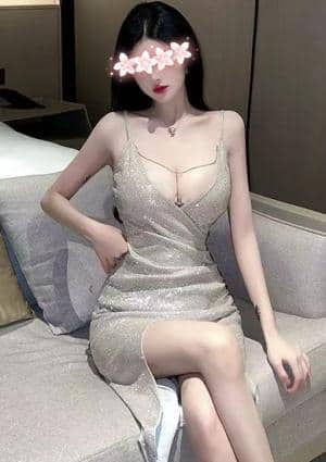 Kiss パラダイス まりな