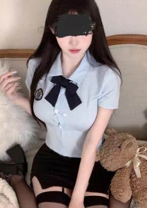 Kiss パラダイス りな