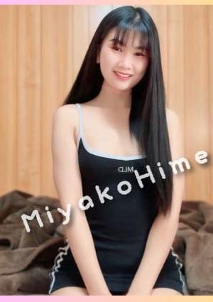 都姬 りりちゃん