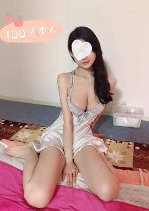 スイートクイーン 新人入店、ゆのちゃん