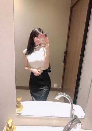 スイートクイーン 新人入店，ゆみちゃん、22歳、Dカップ100%本人保証