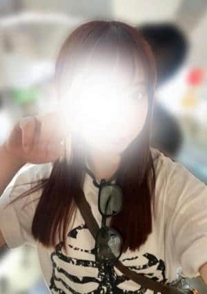 いちごミルク 梅田 麗