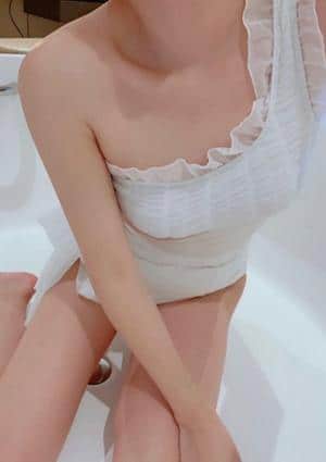 YOLU SPA（ヨルスパ） 相沢りん