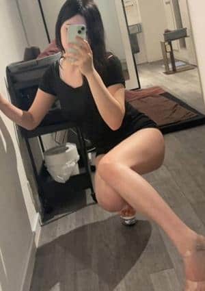 Le Plus haut TOKYO 佐藤 亜美菜