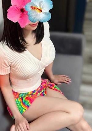 美らエス 名嘉山れみ