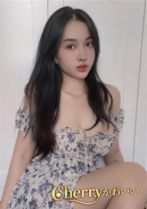 Cherry かわいい Emi