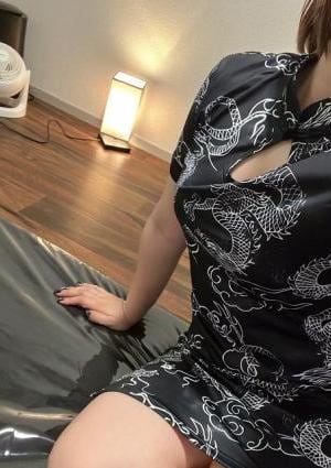 ミセスロマン えま