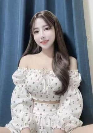 エルミカ まりな