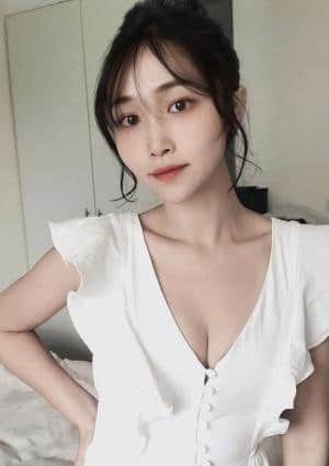 秘密美人 かおり