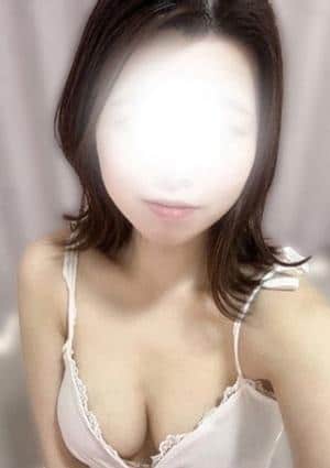 First（ファースト） なな