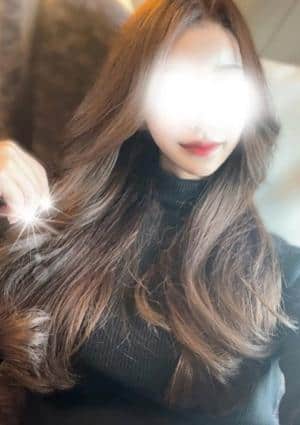 Diamond Flower 梅田・北新地ルーム 美澄クレア