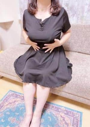 Mrs.Homely（ホームリー）大曽根ルーム 桃子