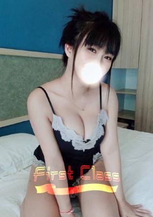 First Class みみ
