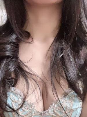 秘密美人 るい