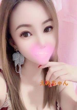 酔ごころ 【NEW写真】えみちゃん