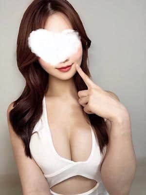 Aroma Aura Lee 浦安ルーム いろは
