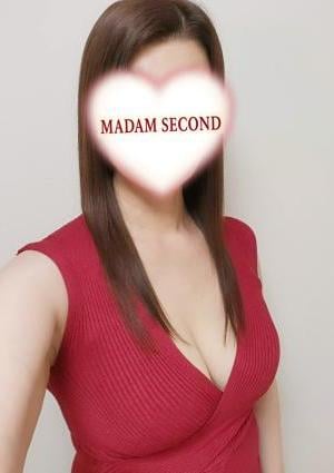 マダムセカンド 長澤（ながさわ）