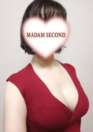 マダムセカンド 吉野（よしの）