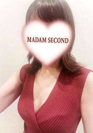 マダムセカンド 水沢（みずさわ）