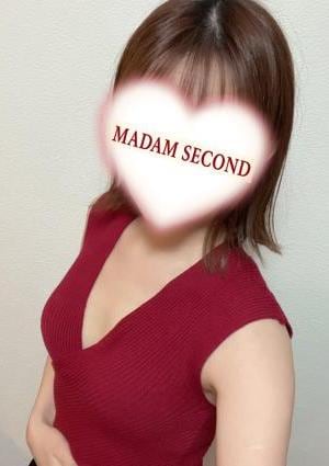 マダムセカンド 阿部（あべ）