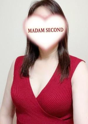 マダムセカンド 水木（みずき）