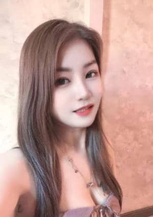 Royal time（ロイヤルタイム） 新人：りかちゃん/本人保証