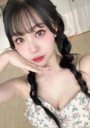 紅玫瑰 チライ