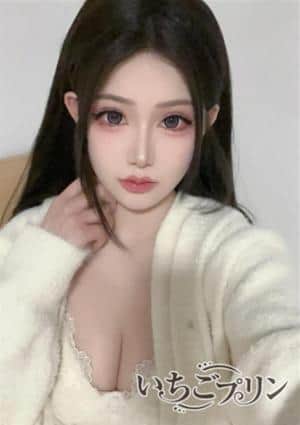 いちごプリン えみ