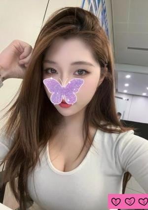 渚のパラソル ナナコちゃん