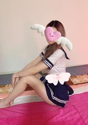 DOKIDOKI 新人入店、ココちゃん、22歳、Dカップ、100本人保証