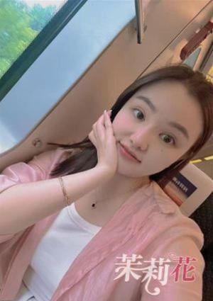 茉莉花 るな