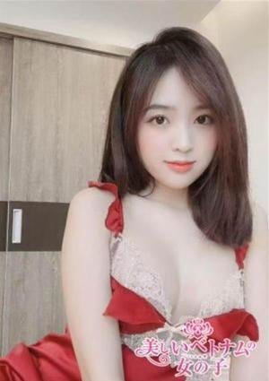 美しいベトナムの女の子 Na bi