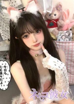 ネコ彼女 りな