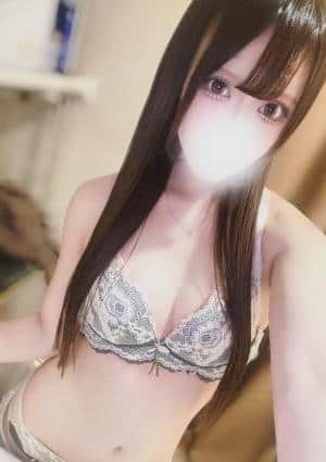 神スパ 白石 詩乃（しらいし しの）