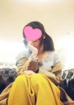 妻人 ナギサ