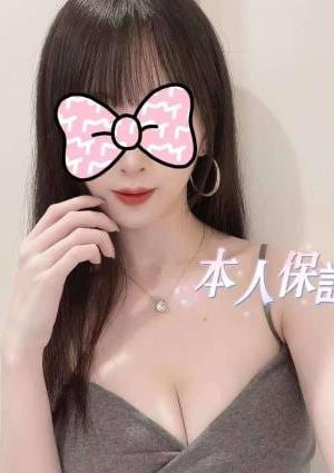 IRIS（アイリス） 新人：みかちゃん