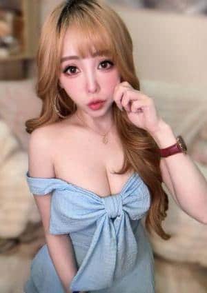 IRIS（アイリス） 新人：みみちゃん