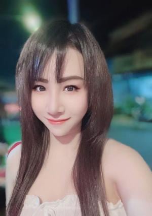 ふわふわ ももか