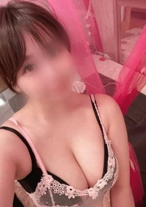 Zeppin SPA 白石　もも