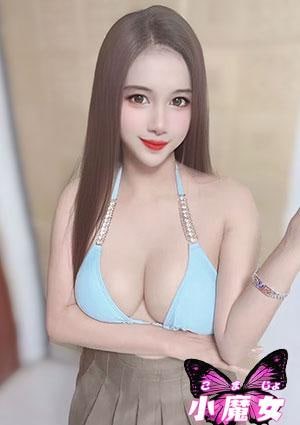 小魔女 りか
