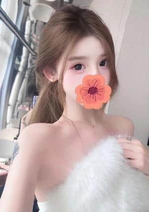 紫のバラ ちか