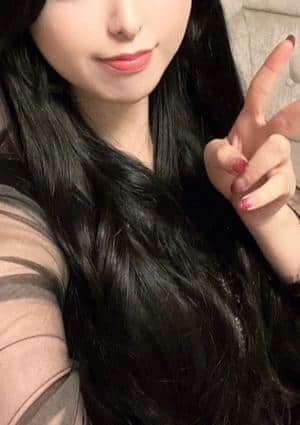 極 新宿 ひなの